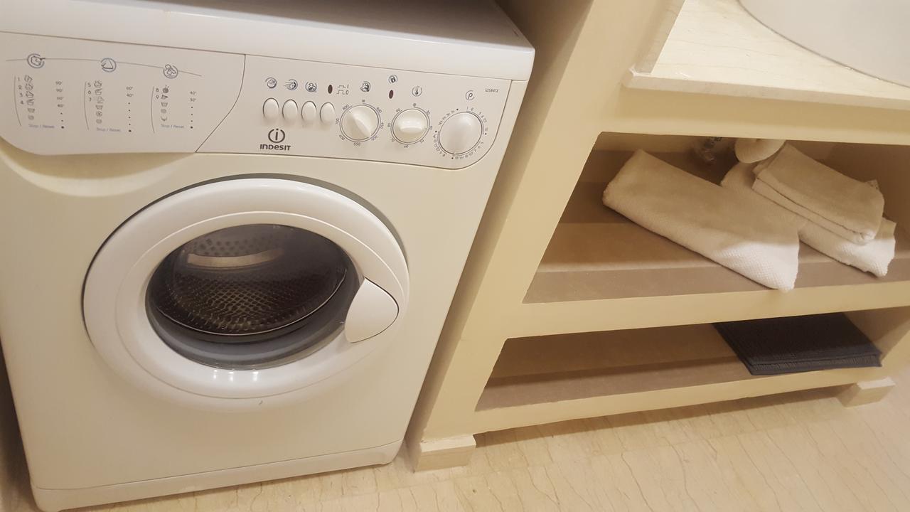 Hospitality Centrum - Magheru Bukarest Eksteriør billede